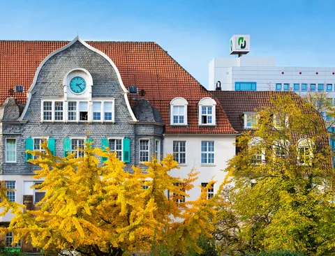 Helios University Hospital Wuppertal (Photo: Michael Mutzberg) Exterior view of Helios University Hospital Wuppertal
