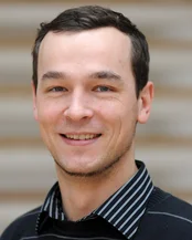 Porträtfoto von Dr. Eric Ehrke-Schulz 