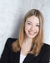 Nicole Steller Porträtfoto von Nicole Steller