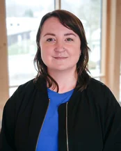 Portrait photo of Alexandra Piotrowski