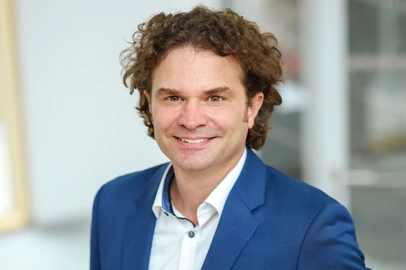 Portaitfoto Univ.-Prof. Dr. Christoph Schreiber