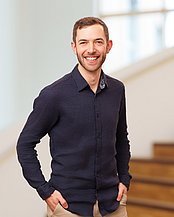 Porträtfoto von Lukas Stahl