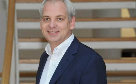 Porträtfoto von Univ.-Prof. Dr. Michael Steiner