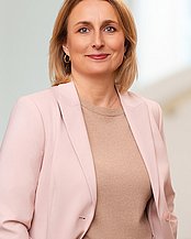 Porträtfoto von Univ.-Prof. Dr. Margareta Halek