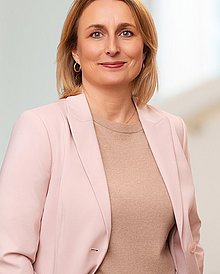 Porträtfoto von Univ.-Prof. Dr. Margareta Halek