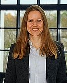 Porträtfoto von Dr. Heike Schütter