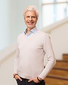 Porträtfoto von Prof. Dr. Tobias Esch