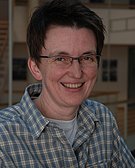 Porträtfoto von Dr. Katrin Peters