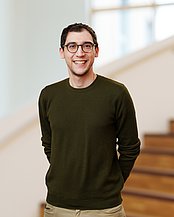 Portrait photo of Riccardo Baioni