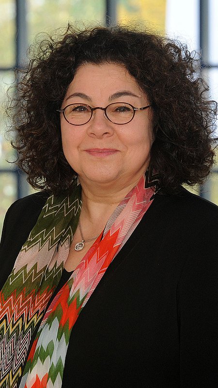 Prof. Dr. Sabine Bohnet-Joschko (Foto: UW/H) Porträtbild von Prof. Dr. Sabine Bohnet-Joschko