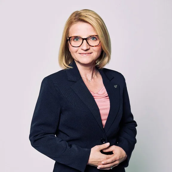 Portraitfoto Jessica Hirsch