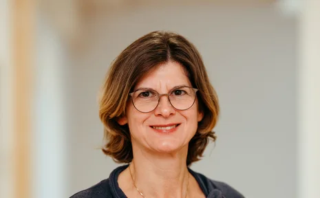 Portrait photograph of Prof. Dr Renate Buschmann (Photo: UW/H)