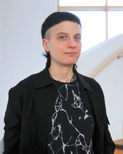 Porträtfoto von Dr. Svenja Hartwig