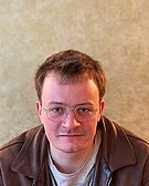 Porträtbild von Lukas Nehlsen