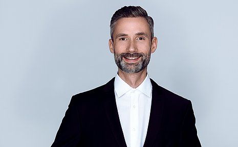 Porträtbild des Referenten 