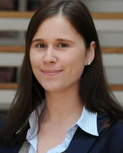 Portrait photo of Jun.-Prof Dr Daniela Schmitz