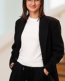 Porträtfoto von Dr. Katharina Loboiko