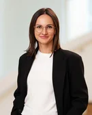 Porträtfoto von Dr. Katharina Loboiko