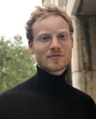 Porträtbild von Jan Pirke