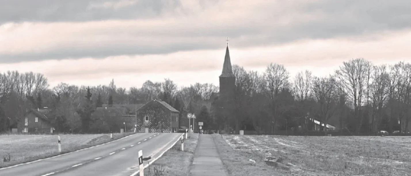 In seinem Buch beschreibt UW/H-Prof. Dr. Alfred Hirsch die Sehnsucht nach Heimat. (Foto: Ausschnitt Cover) Symbolbild Heimat
