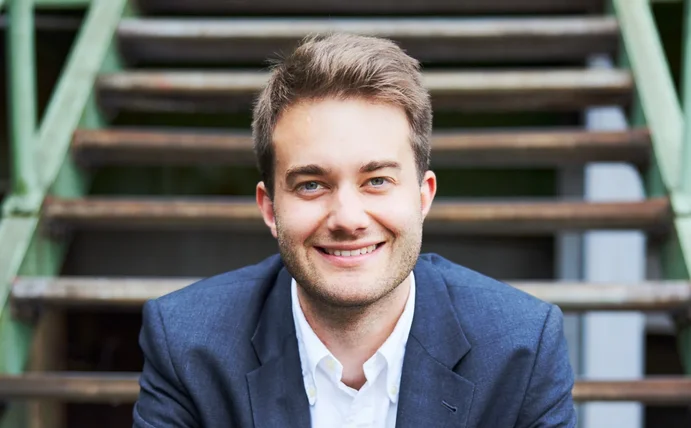 Porträtfoto von Frederic von Bernstorff