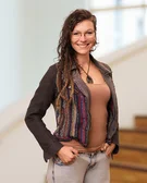 Mira Kriegesmann (Photo: Volker Wiciok | UW/H) Portrait photo of Mira Kriegesmann