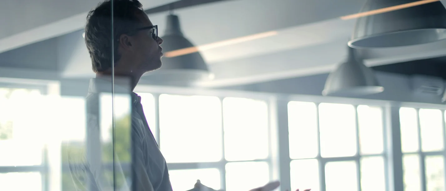 Symbolic image of a lecturer