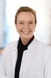 Prof. Dr. Corinna Grasemann, ärztliche Leitung der Abteilung für Seltene Erkrankungen am Universitätsklinikum Bochum (Foto: Uniklinik Bochum) Porträt einer Frau
