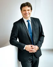 Porträbild von Prof. Dr. Christoph Schreiber