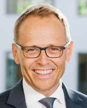 Hon.-Prof. Dr. Rainer Strack Porträfoto von Hon.-Prof. Dr. Rainer Strack
