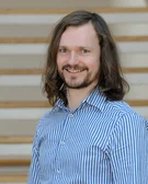 Portrait photo of Prof Dr Patrick Rockenfeller