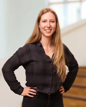 Porträtfoto von Anne Neuber