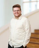 Porträtfoto von Niklas Schürmann