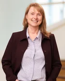 Porträtfoto von Dr. Beate Stock-Schröer