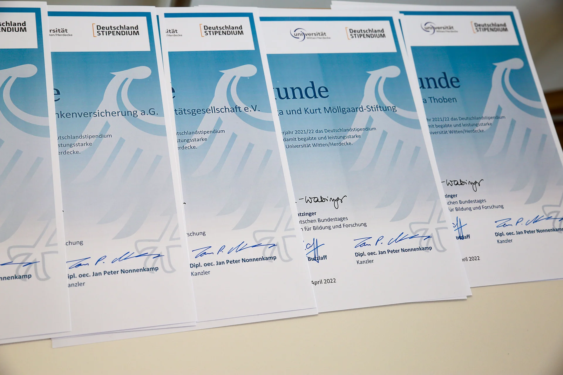 Donation certificates for students at UW/H 