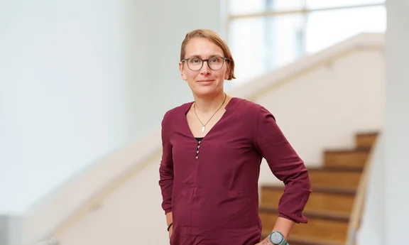 Magdalene Silberberger (Foto: Volker Wiciok | UW/H) Porträtfoto von Magdalene Silberberger