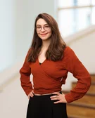 Portrait photograph of Kim Kroll
